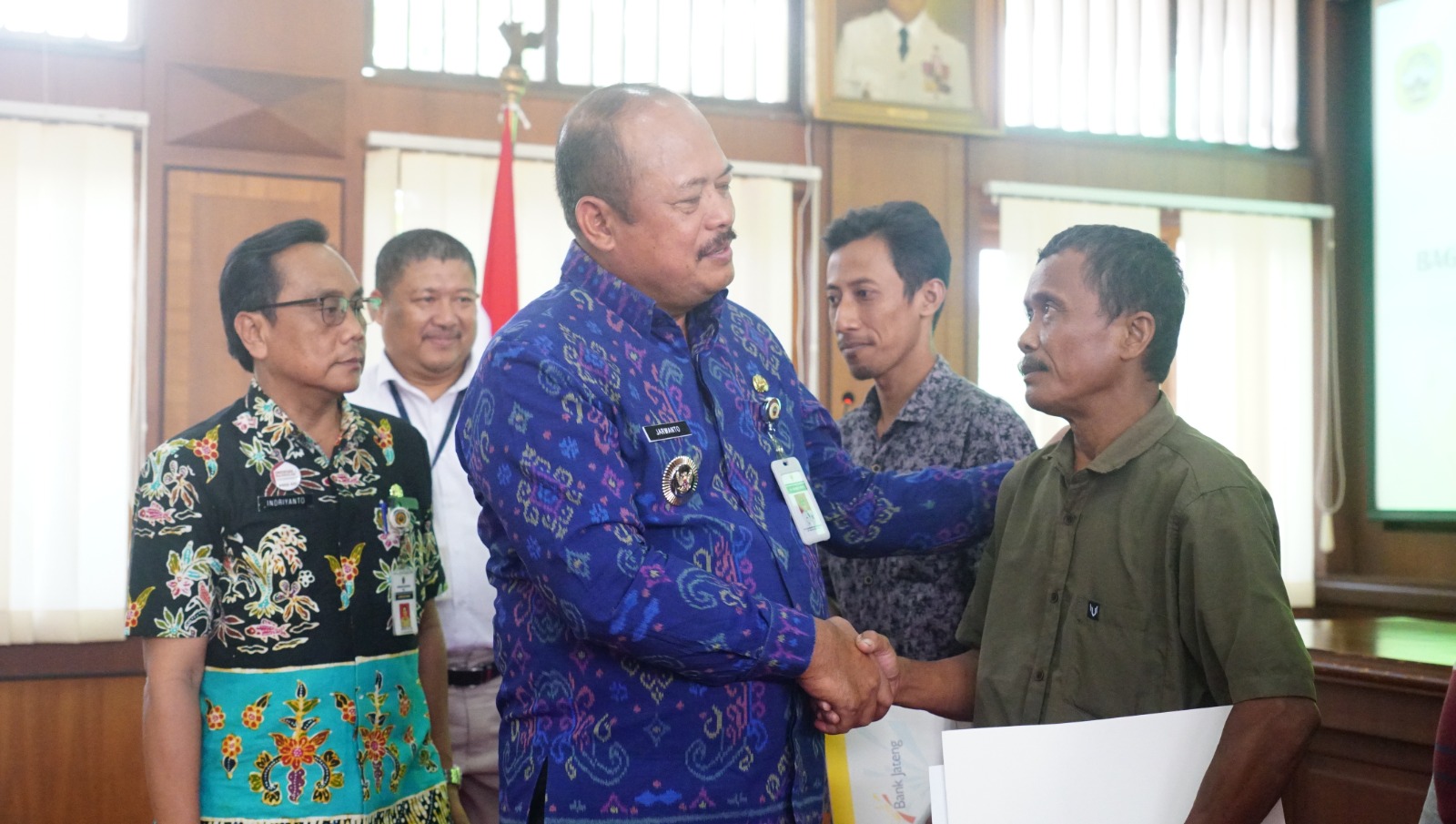 PJ Bupati Pati Serahkan Santunan Kematian Tahap III